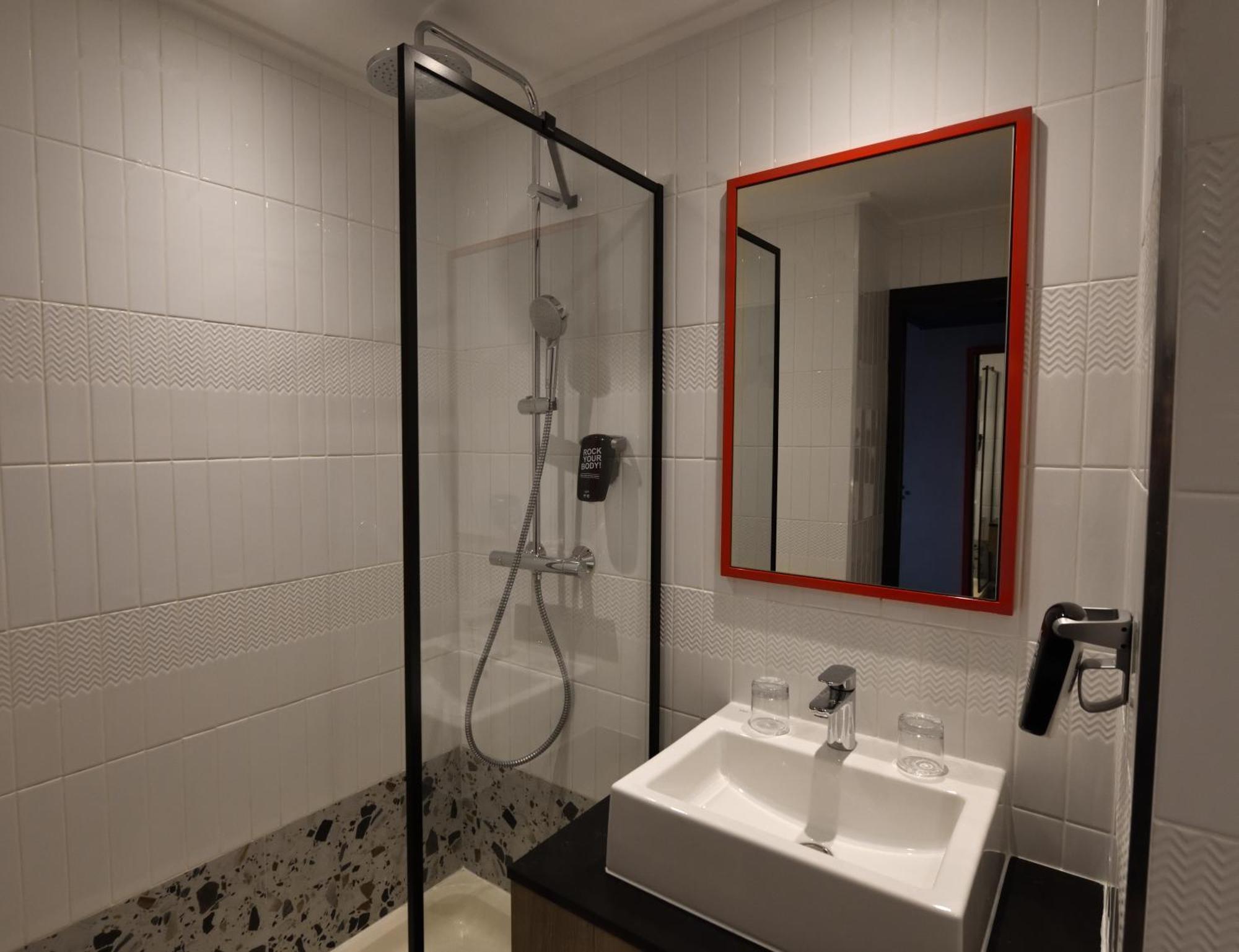 Ibis Styles Abidjan Marcory Hotel Exterior photo