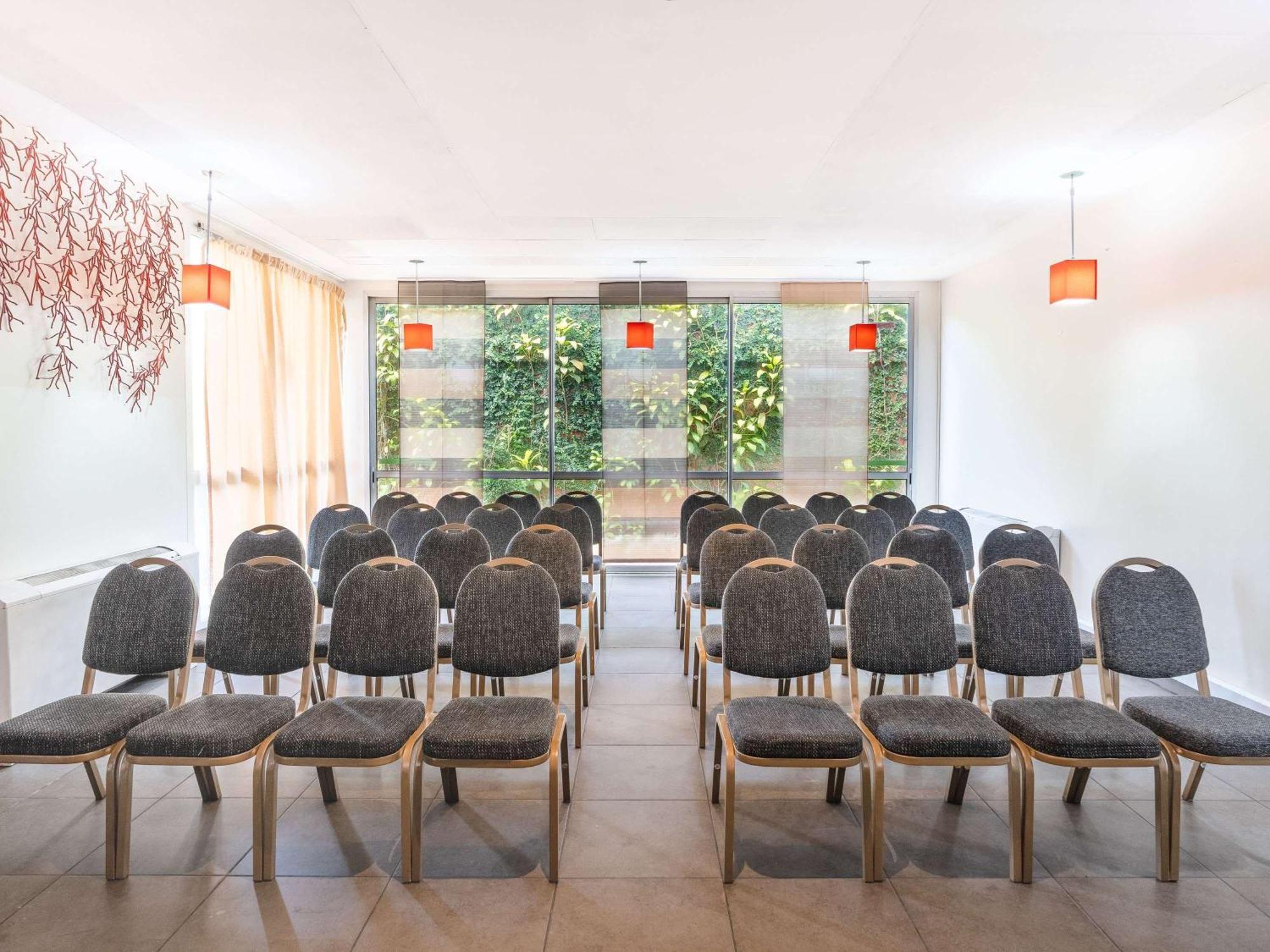 Ibis Styles Abidjan Marcory Hotel Exterior photo